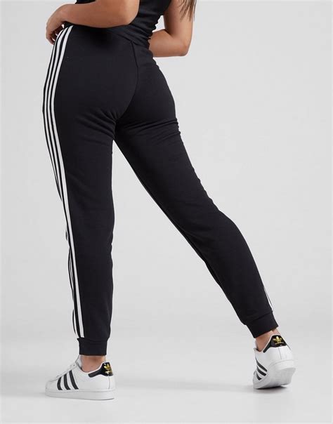 jogginghose von adidas damen.